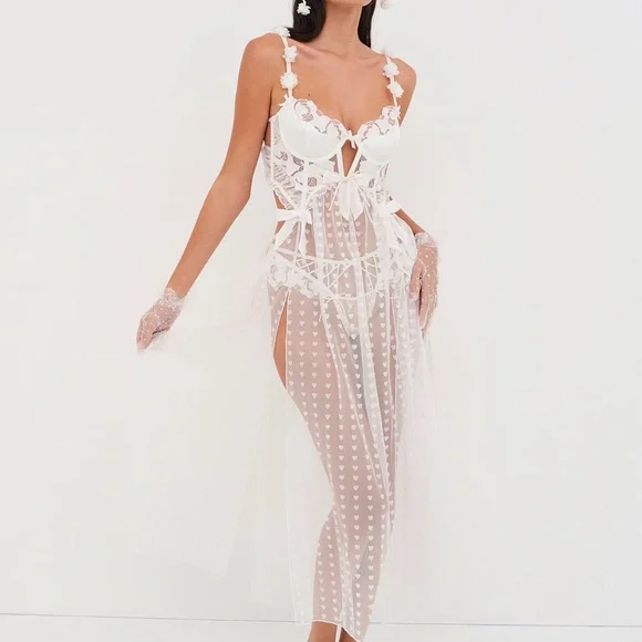 For Love and Lemons White Sheer Heart-Pattern Long Slip x Victoria Secret - Picture 2 of 4